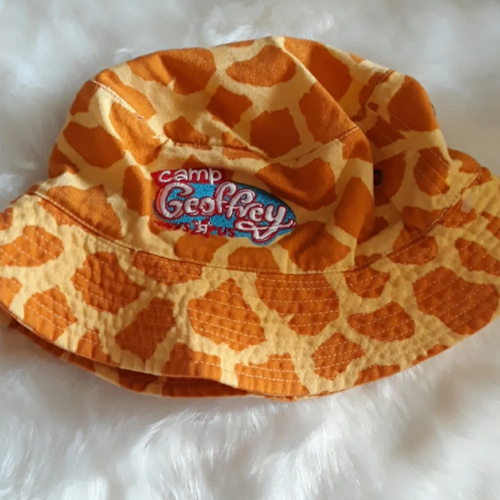 Melissa and Doug and Geoffrey the Giraffe kids hats